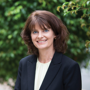 Karen McDonald (Associate Director - Professional Risks of Accountancy Insurance)